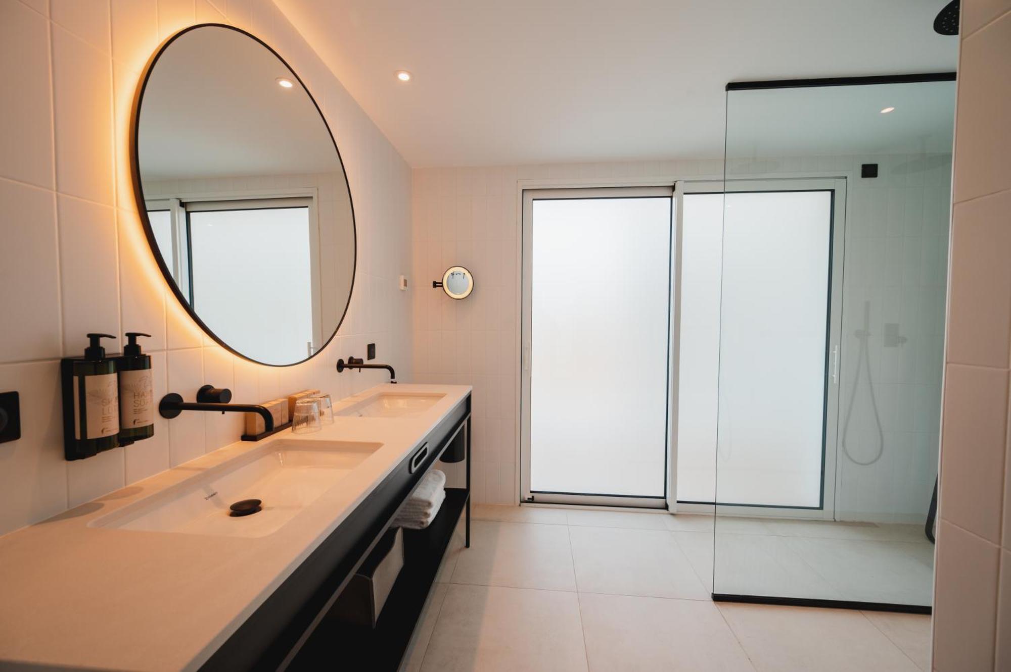Van Der Valk Hotel Bloom Сен-Глф Экстерьер фото